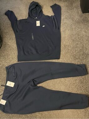 Nike men’s hoodie sweatshirt and sweat pants set Blue size XXL . New with tags